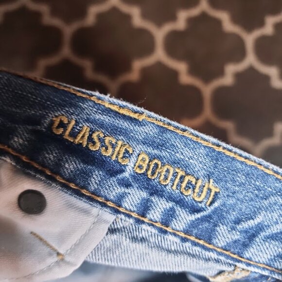 Mens American Eagle Classic Bootcut Jeans - Picture 6 of 6
